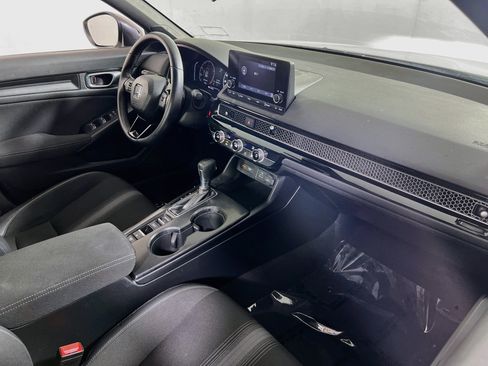 Used 2023 Honda Civic Sport image 26