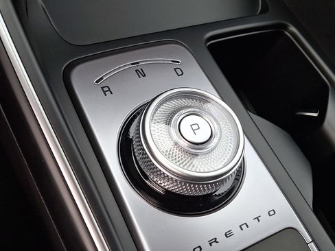 New 2025 Kia Sorento EX w/ EX Panoramic Sunroof Package image 8