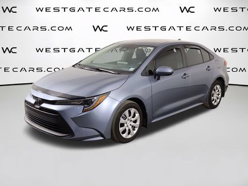 Used 2026 Toyota Corolla LE FWD image 1