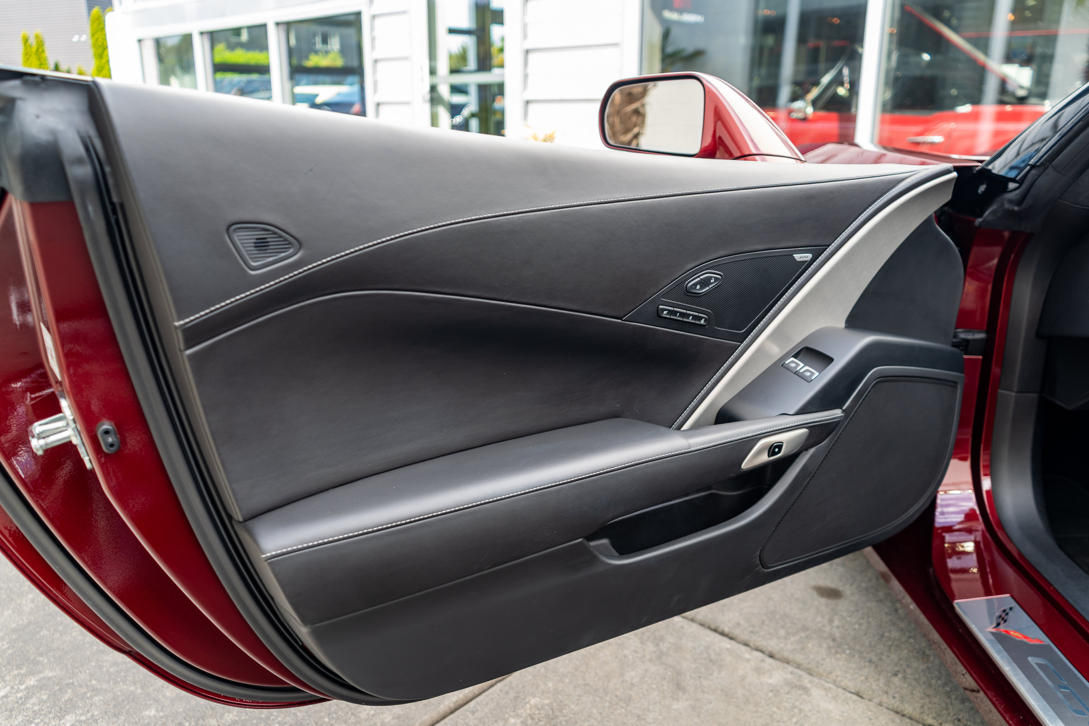 Used 2016 Chevrolet Corvette Z06 w/ 3LZ Preferred Equipment Group RWD image 12