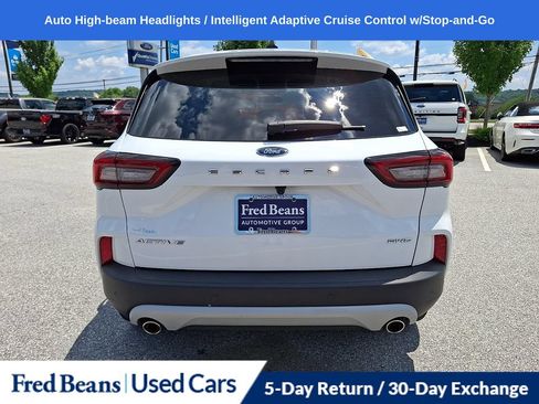 Used 2023 Ford Escape Active w/ Tech Pack #1 AWD/4WD image 11