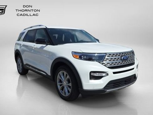 Used 2023 Ford Explorer Limited w/ Equipment Group 301A AWD/4WD image 7