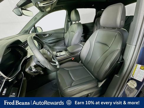 Used 2025 Audi Q7 3.0T Premium Plus w/ Premium Plus Package AWD/4WD image 28