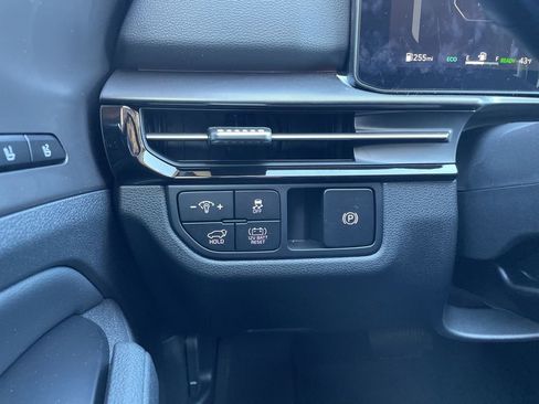 New 2026 Kia Sportage SX Prestige image 25