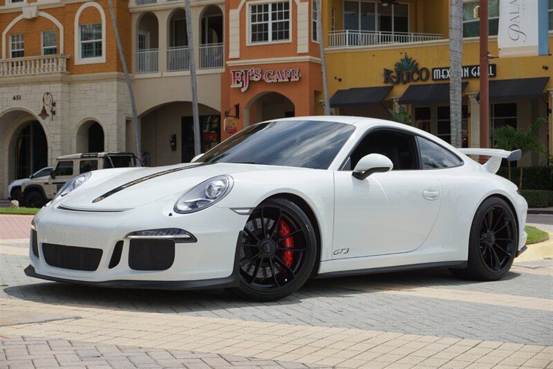 Used 2015 Porsche 911 GT3 RWD image 9