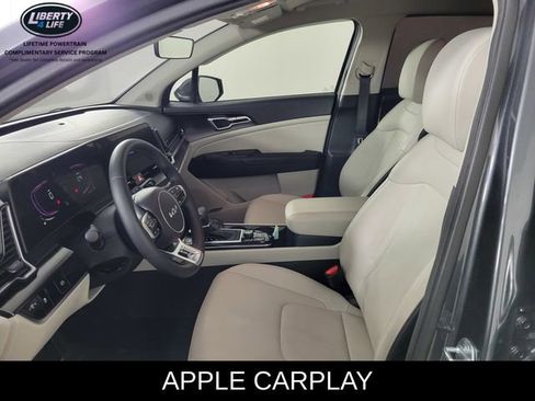 Used 2024 Kia Sportage EX image 13