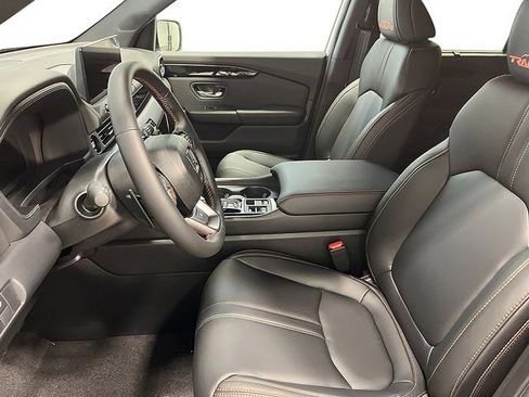 New 2026 Honda Pilot TrailSport image 13