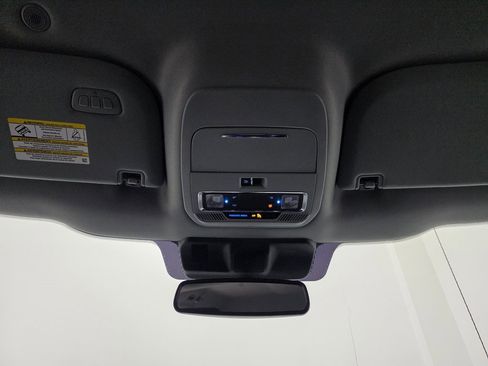 Used 2021 Ford F150 Lariat image 33