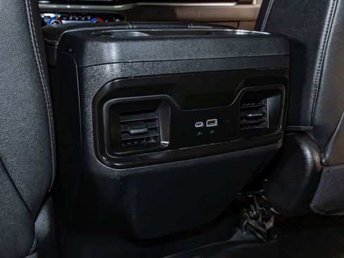 Used 2022 Chevrolet Silverado 1500 LT Trail Boss w/ LT Trail Boss Premium Package image 22