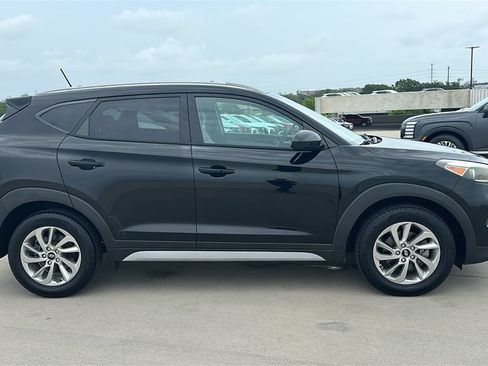 Used 2017 Hyundai Tucson SE w/ SE Popular Package 02 FWD image 13