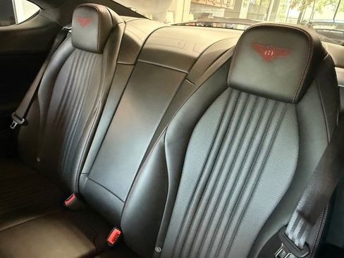 Used 2016 Bentley Continental GT AWD/4WD image 32