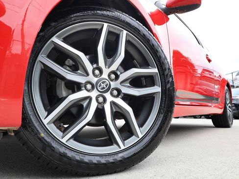 Used 2016 Scion tC FWD image 24