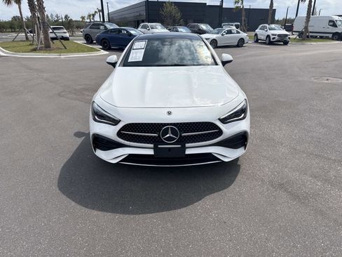 Used 2025 Mercedes-Benz CLE 300 4MATIC Coupe image 8