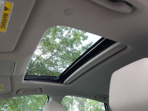 Used 2024 Honda Accord EX image 17