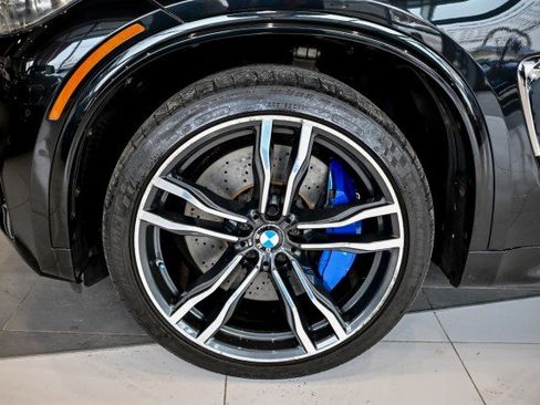 Used 2017 BMW X5 M image 51