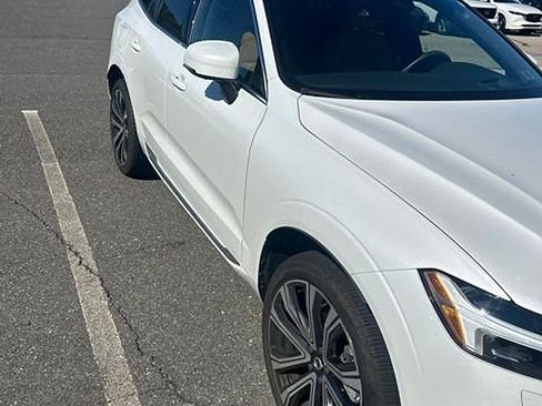 Used 2023 Volvo XC60 B5 Ultimate w/ Climate Package AWD/4WD image 12