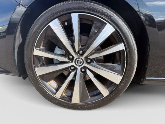 Used 2021 Nissan Altima 2.5 SR FWD image 19