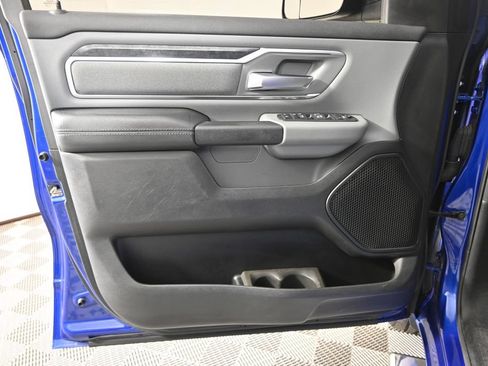 Used 2019 RAM 1500 Big Horn AWD/4WD image 18