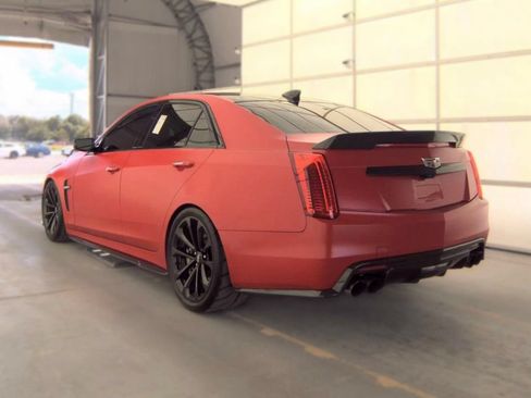 Used 2019 Cadillac CTS V w/ Carbon Fiber Package RWD image 3