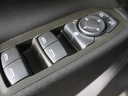 Used 2023 Chevrolet Equinox LT FWD image 22
