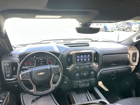 Used 2020 Chevrolet Silverado 2500 High Country w/ Z71 Off-Road Package image 10
