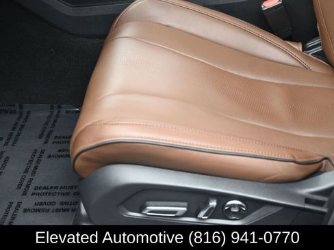 Used 2023 Acura MDX SH-AWD w/ Advance Package image 19