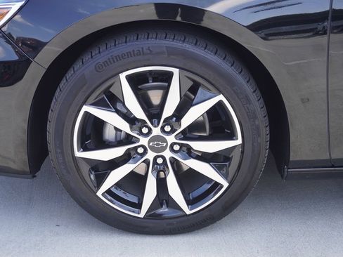 Used 2025 Chevrolet Malibu RS FWD image 21