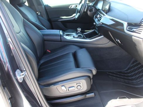 Used 2022 BMW X5 sDrive40i RWD image 21