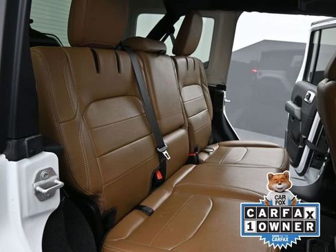 Used 2023 Jeep Wrangler Unlimited Sahara w/ Cold Weather Group image 24