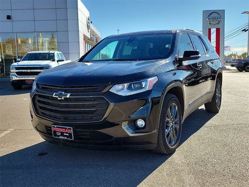 Used 2021 Chevrolet Traverse RS image 4