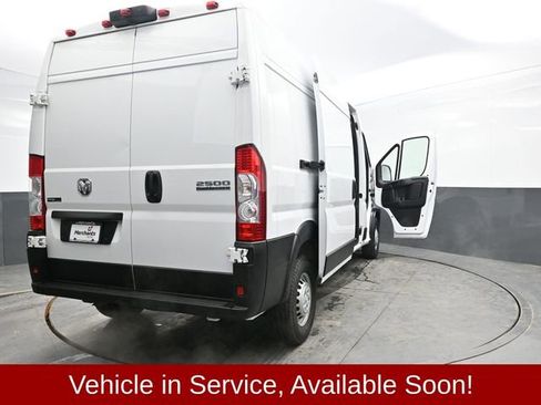 Used 2025 RAM ProMaster 2500 w/ Convenience Group image 45