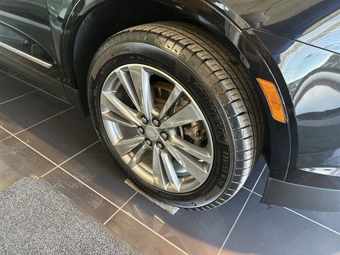 Certified 2025 Cadillac XT5 Premium Luxury image 10