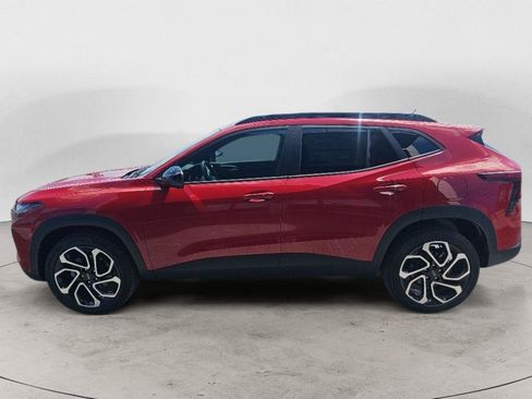 New 2026 Chevrolet Trax RS w/ Driver Confidence Package FWD image 6