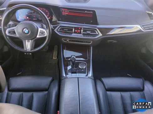 Used 2020 BMW X5 M50i w/ Premium Package image 16