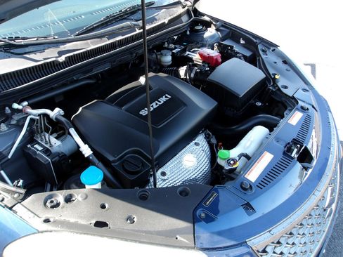 Used 2011 Suzuki Kizashi Sport SLS image 20