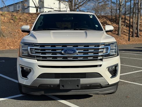 Used 2019 Ford Expedition Limited w/ Equipment Group 301A image 2