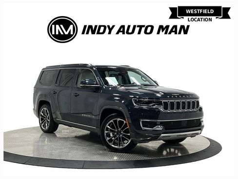 Used 2022 Jeep Wagoneer Series III w/ Premium Group I AWD/4WD image 1