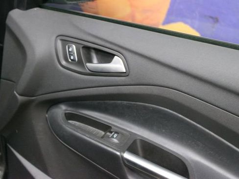 Used 2019 Ford Escape SEL AWD/4WD image 11