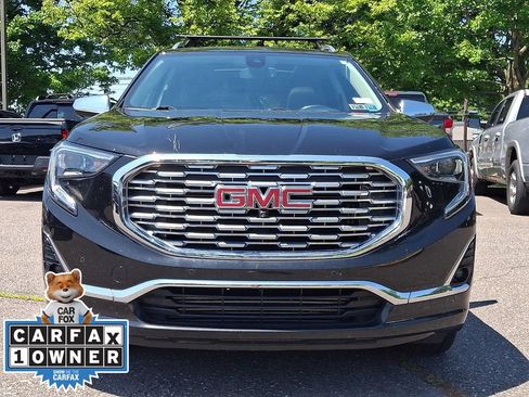 Used 2019 GMC Terrain Denali w/ Advanced Safety Package AWD/4WD image 2