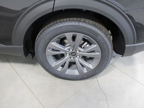 New 2026 Ford Explorer Active w/ Active Comfort Package image 57