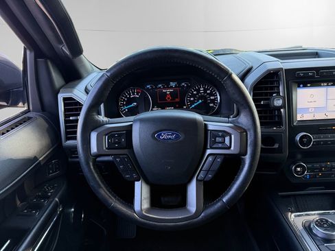 Certified 2019 Ford Expedition XLT w/ Equipment Group 202A AWD/4WD image 12