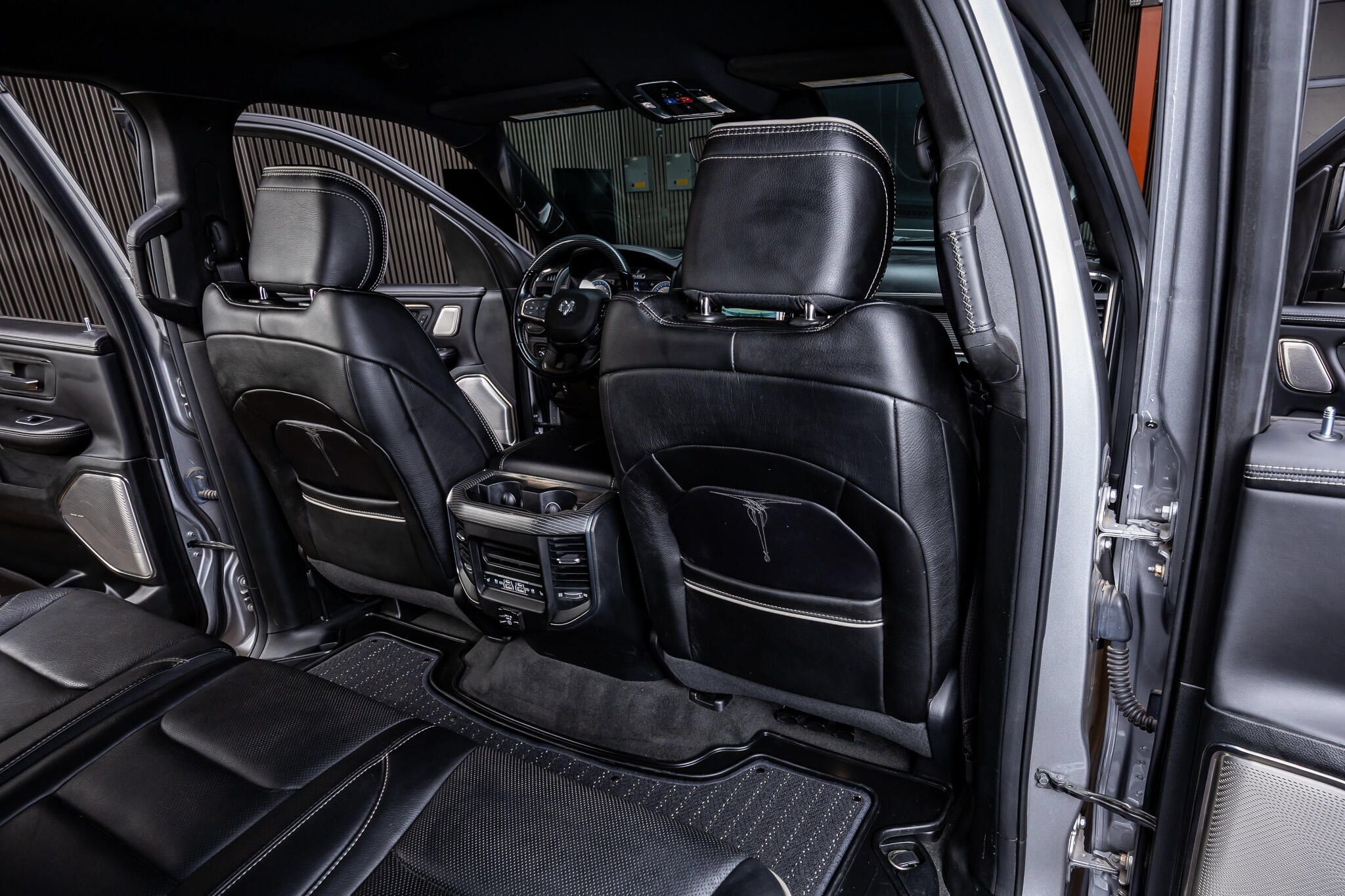 Used 2021 RAM 1500 Limited w/ Night Edition AWD/4WD image 40