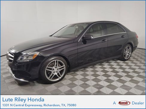 Used 2015 Mercedes-Benz E 350 4MATIC Sedan image 1