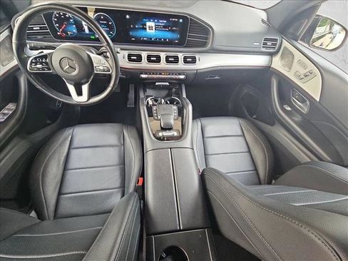 Used 2022 Mercedes-Benz GLS 450 4MATIC image 15