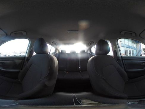 Used 2025 Nissan Sentra S image 41