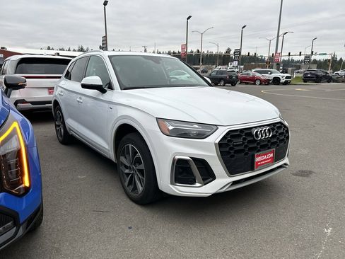 Used 2024 Audi Q5 2.0T Premium Plus image 3