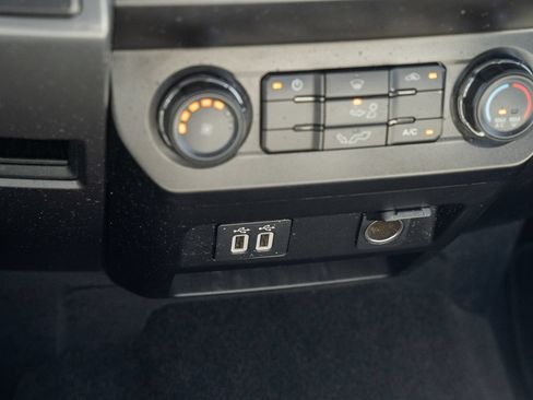 Certified 2019 Ford F150 XLT AWD/4WD image 30
