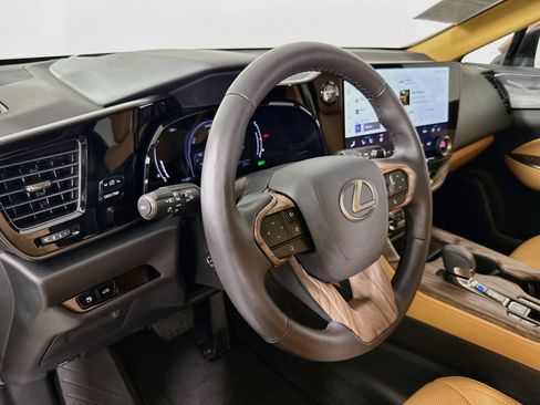Certified 2025 Lexus NX 350h AWD w/ Cold Area Package image 9