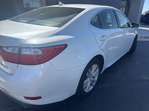 Used 2014 Lexus ES 350 w/ Premium Package image 5