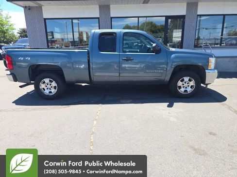 Used 2012 Chevrolet Silverado 1500 LT w/ All-Star Edition AWD/4WD image 6